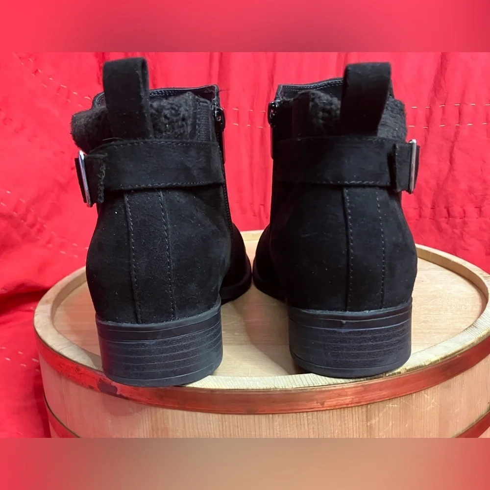 Torrid‎ Sweater Bootie Womens Black Ankle Buckle Outdoor Winter Comfort Wide 8WW